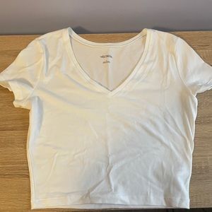 Crop Top V-Neck